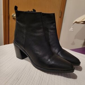 Massimo Dutti Black Ankle Booties